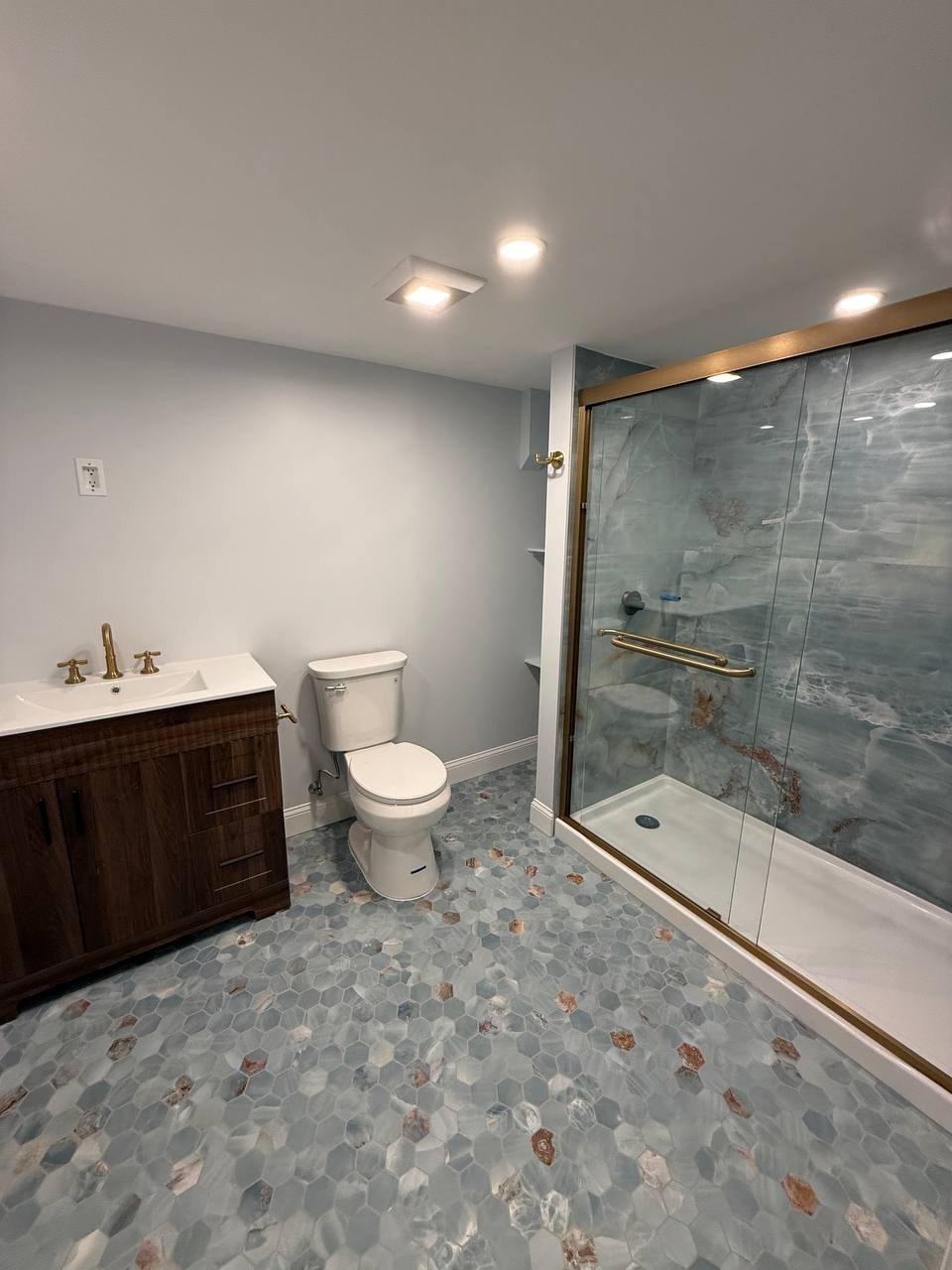 Bathroom  Remodeling